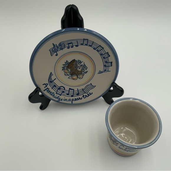 Louisville Pottery A Partridge in a Pear Tree Punch Cup & Saucer - Picture 3 of 4